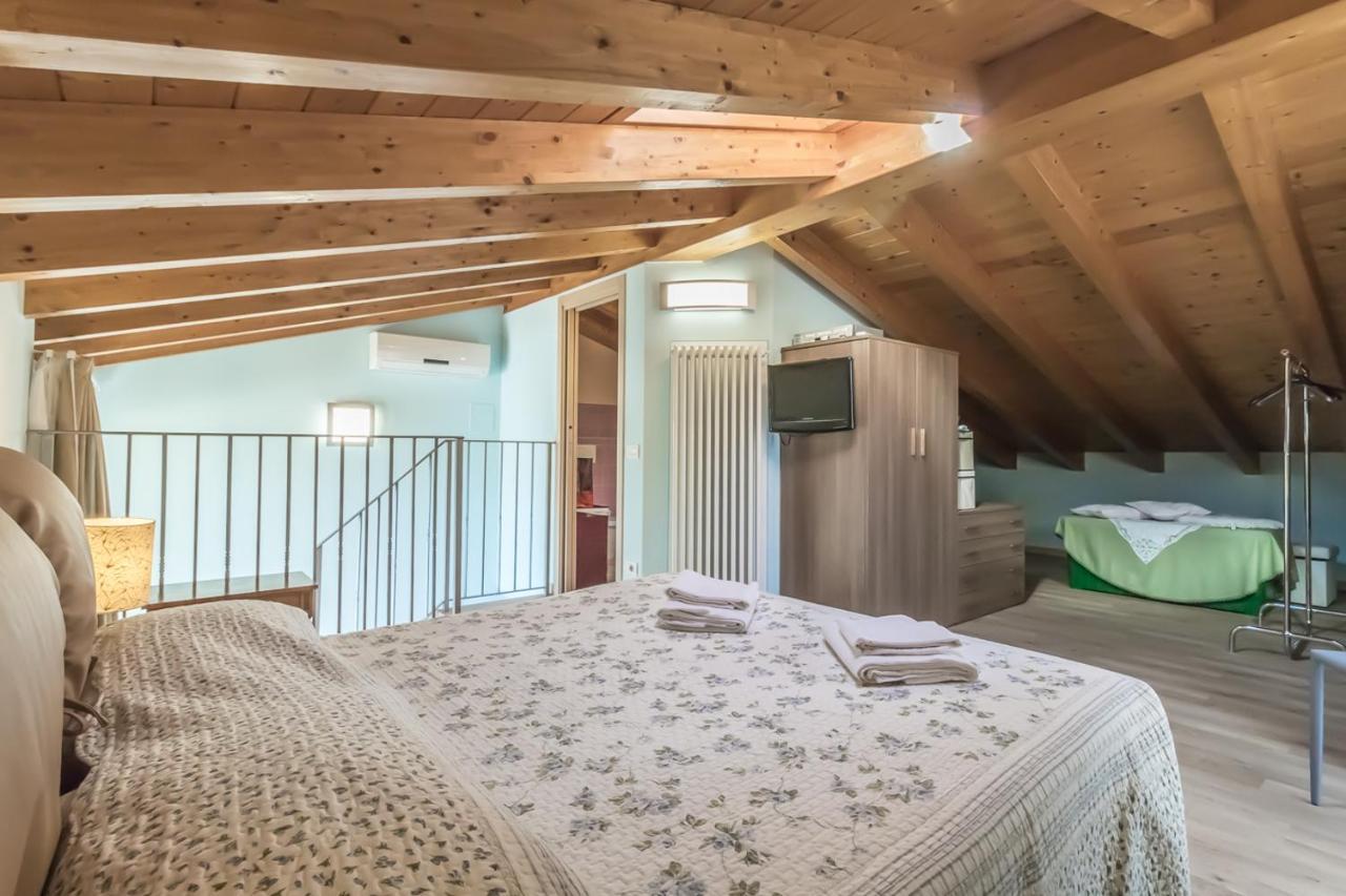 Apartment Rebecca - Tremezzina Mezzegra エクステリア 写真