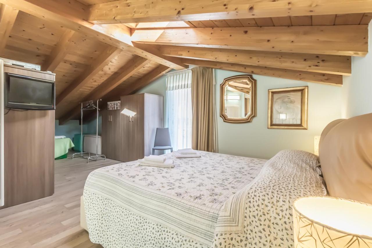 Apartment Rebecca - Tremezzina Mezzegra エクステリア 写真